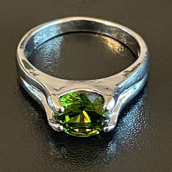 Jewelry - Oliver green cubic zirconia S925 silver ring size 7